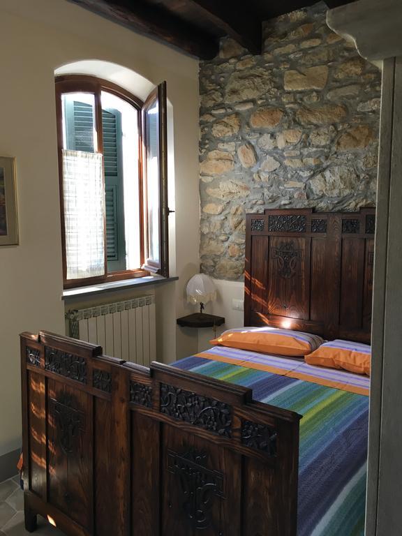 Casa Guido 2- La Porta Delle 5 Terre Appartement Beverino Buitenkant foto