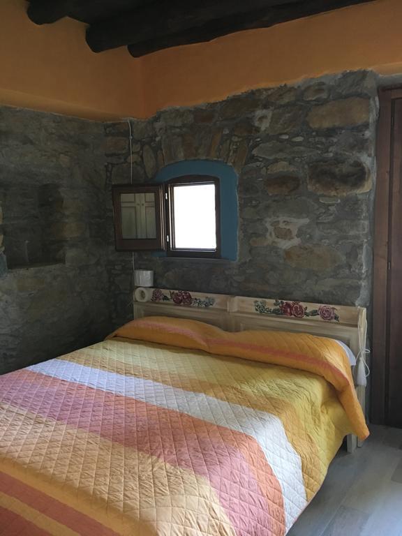 Casa Guido 2- La Porta Delle 5 Terre Appartement Beverino Buitenkant foto