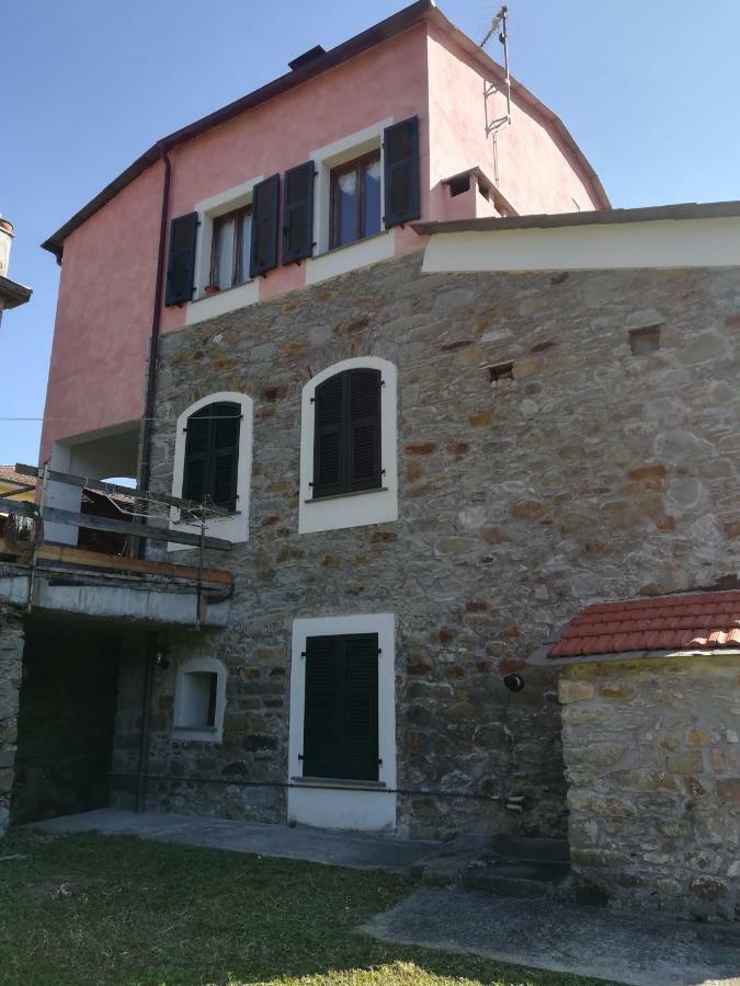 Casa Guido 2- La Porta Delle 5 Terre Appartement Beverino Buitenkant foto