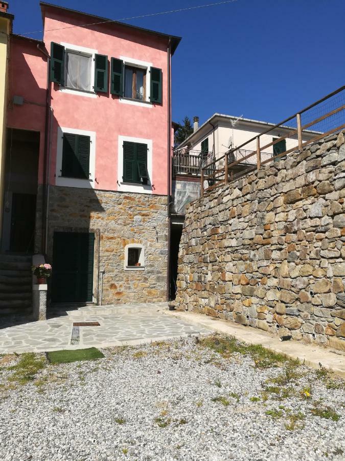 Casa Guido 2- La Porta Delle 5 Terre Appartement Beverino Buitenkant foto
